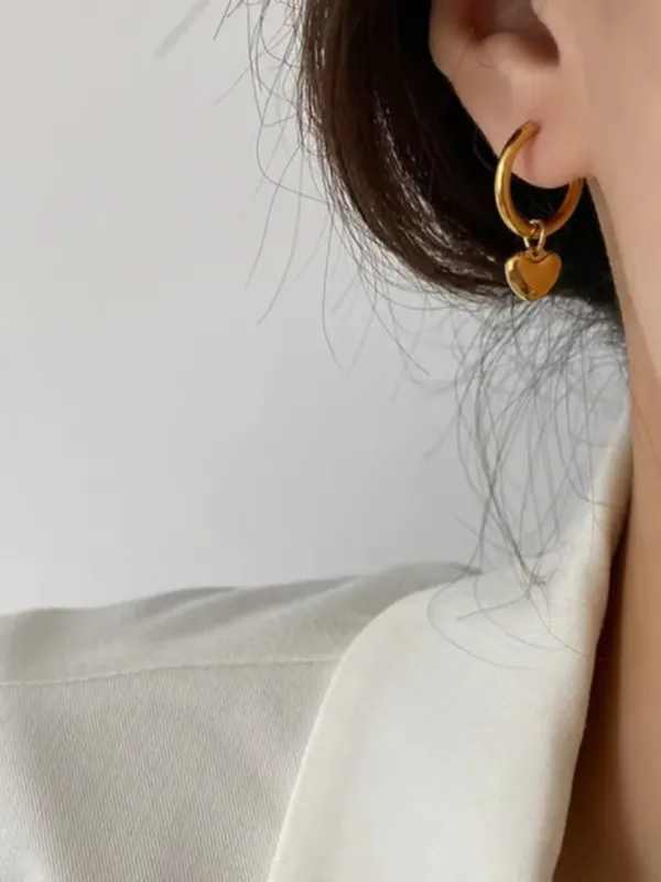 Gold_Tone_Heart_Charm_Hoop_Earrings_for_Women