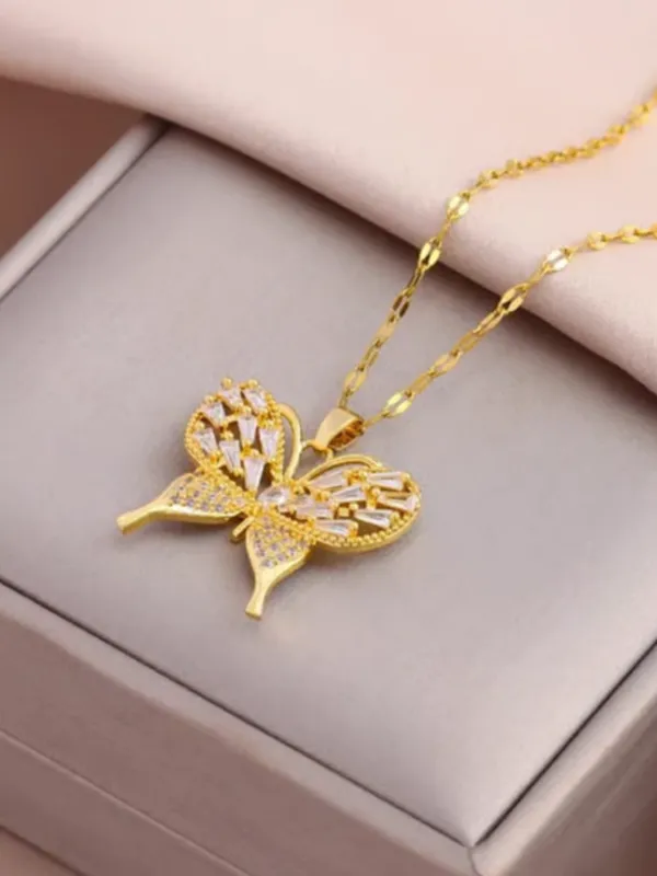 Gold_Tone_Butterfly_Pendant_Necklace_For_Women