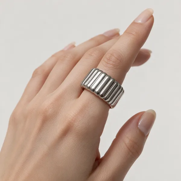 Silver-Tone_Ribbed_Adjustable_Ring_For_Women