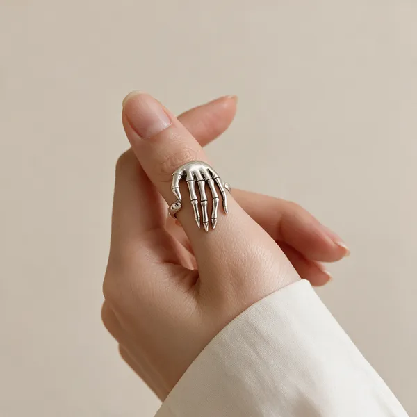 Silver_Tone_Skeleton_Hand_Statement_Ring_For_Women