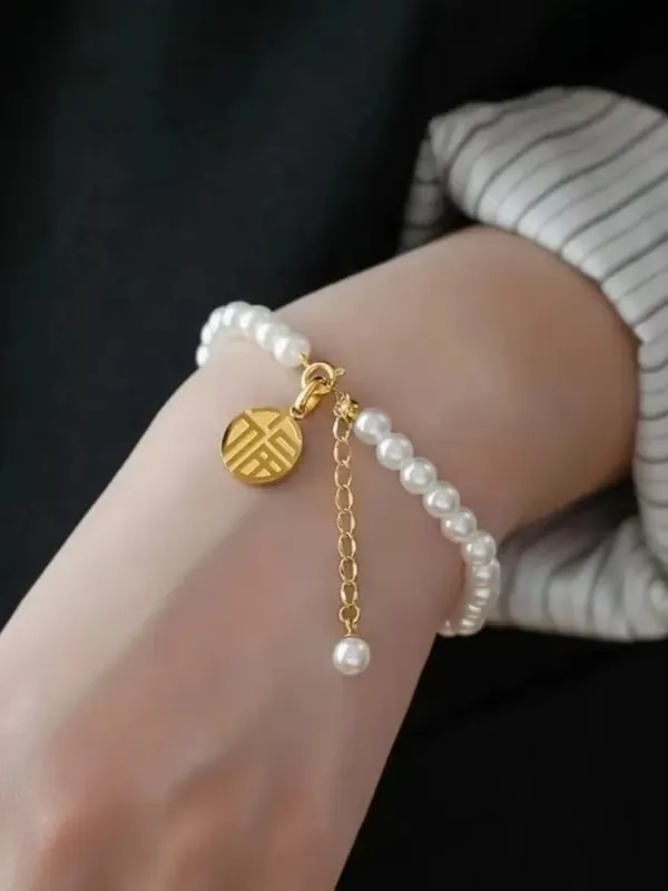 White_Pearl_Charm_Bracelet_For_Women