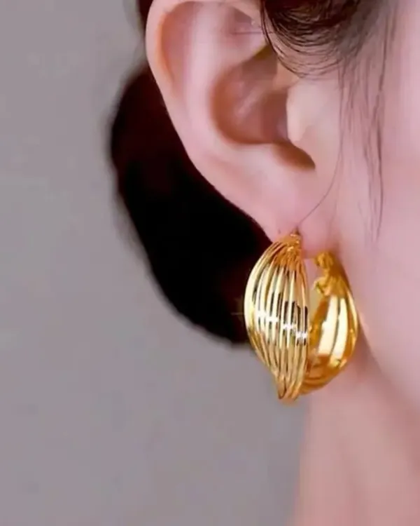 Twisted_Women_Earrings_gold_plated