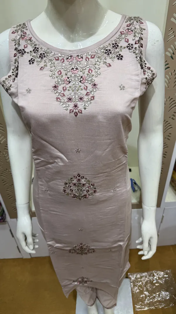 Light_Pink_Mal_Chanderi_Straight_3-Piece_Suit_For_Women