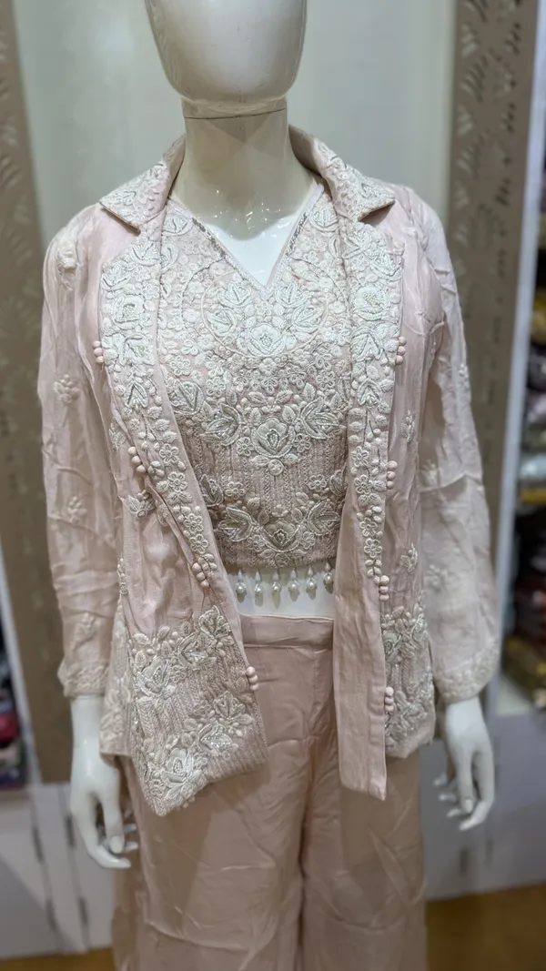 Peach_Pink_Pure_Chinon_Embroidered_3_Piece_Party_Suit_For_Women