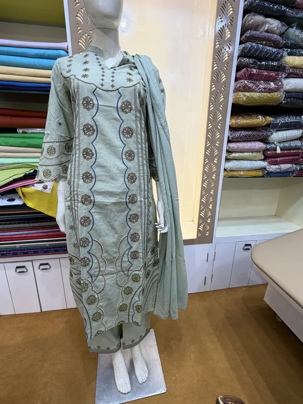 Pista_Green_Pure_Cotton_Linen_Straight_3_Piece_Suit_For_Women