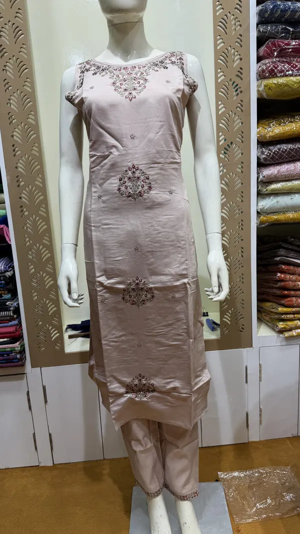 Light_Pink_Mal_Chanderi_Straight_3-Piece_Suit_For_Women