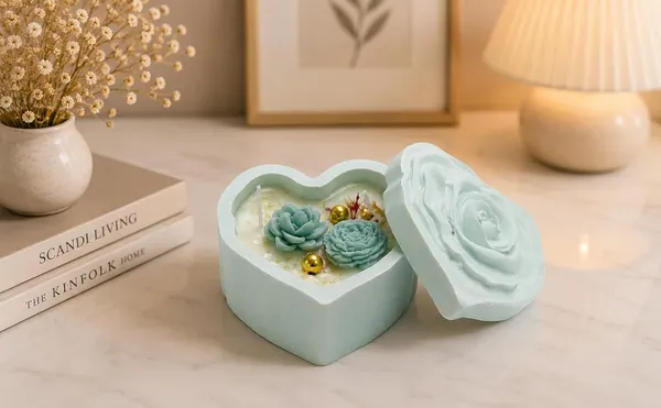 Soy_Wax_Candle_With_Lid
