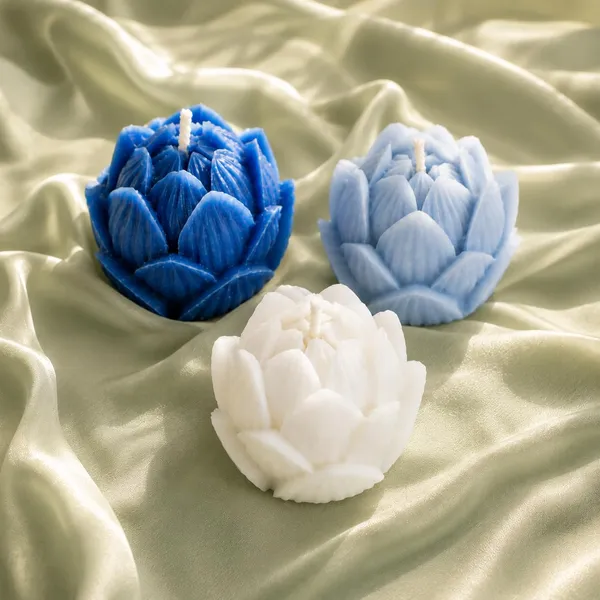 Lotus_Blossom_Pillar_Candle