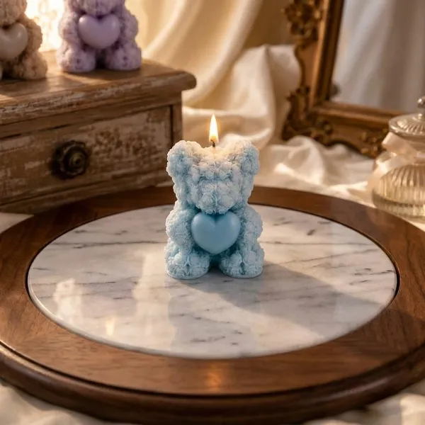 Floral_Bear_Candle_With_Heart