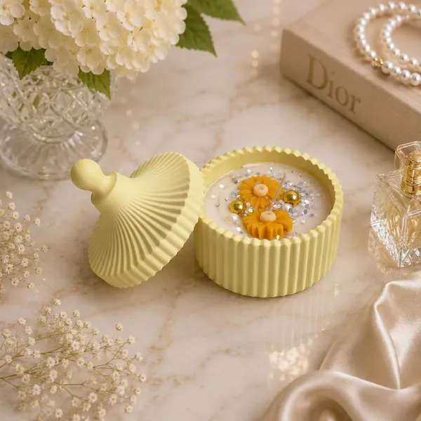 Amber_Jar_Soy_Wax_Candle_With_Ceramic_Lid