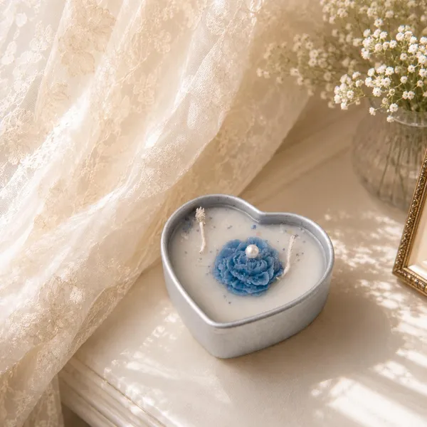 Heart_Shaped_Soy_Wax_Candle_In_Ceramic_Bowl