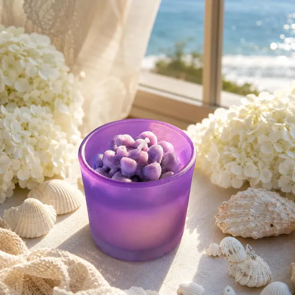 Soy_Wax_Scented_Candle_In_Glass_Jar