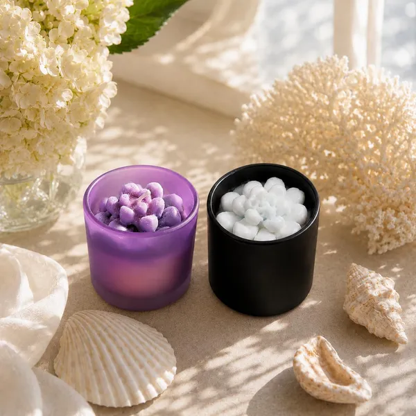 Soy_Wax_Scented_Candle_In_Glass_Jar