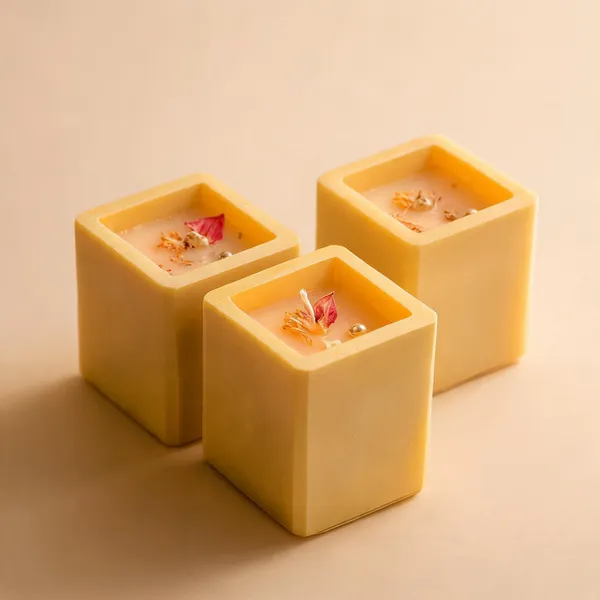 Soy_Wax_Minimalist_Floral_Golden_Aura_Block_Candle_|_Pack_Of_3