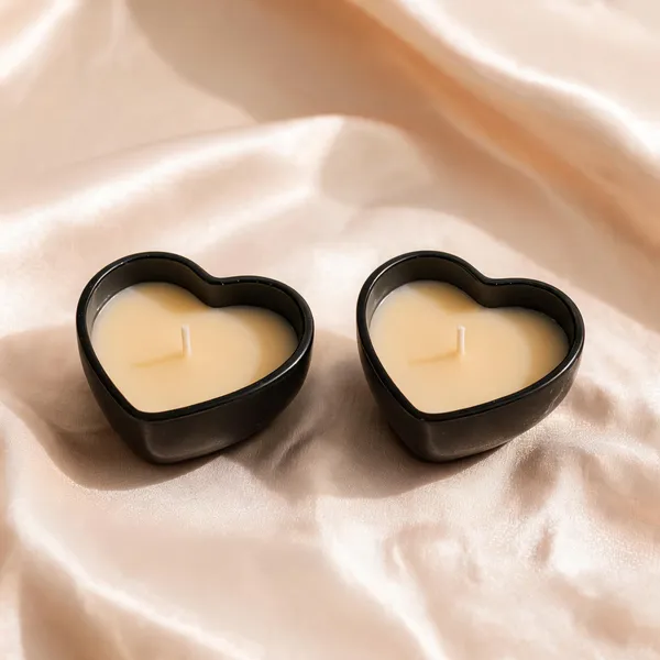 Soy_Wax_Romantic_Heart_Shaped_Candle_In_Matte_Black_Ceramic_Bowl_|_Pack_Of_2