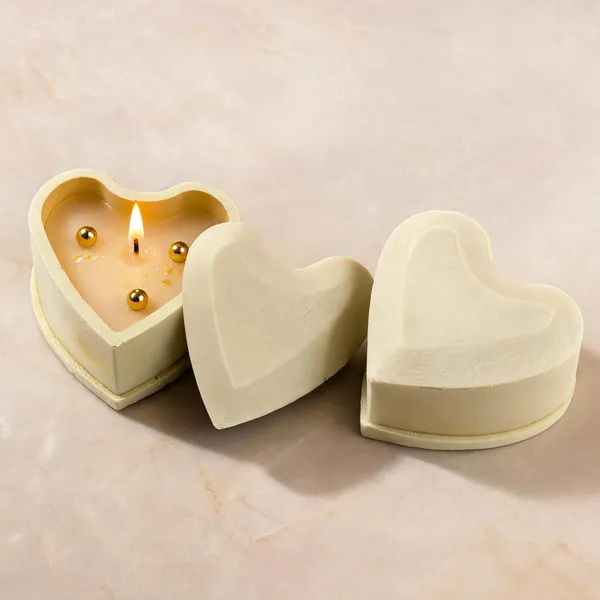 Soy_Wax_Heart_Shaped_Candle_In_Ivory_Resin_Art_Box_|_Pack_Of_2