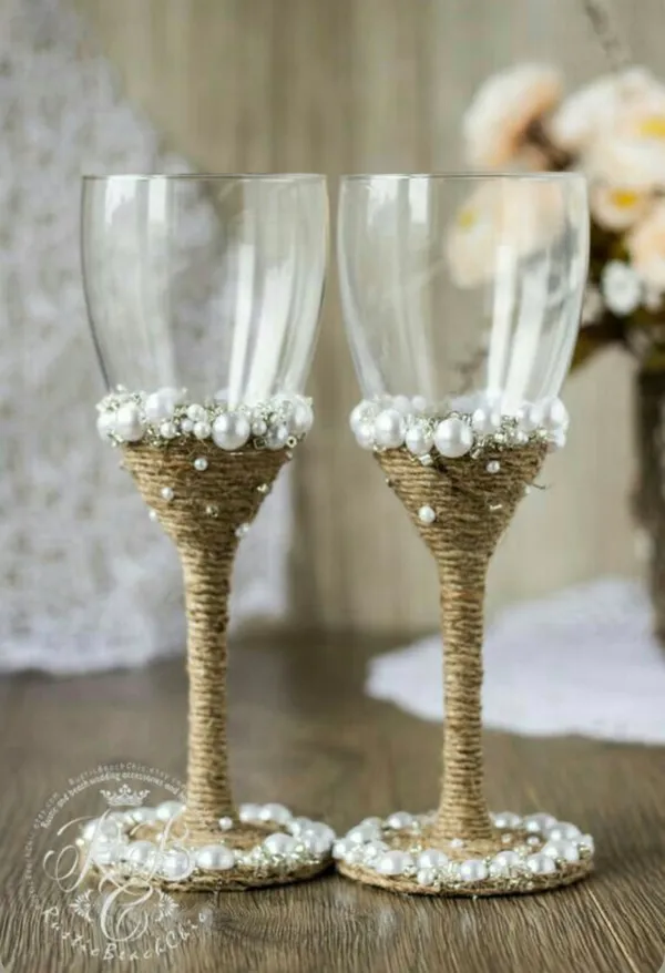 Glass_Rustic_Pearl_Embellished_Wine_Glasses