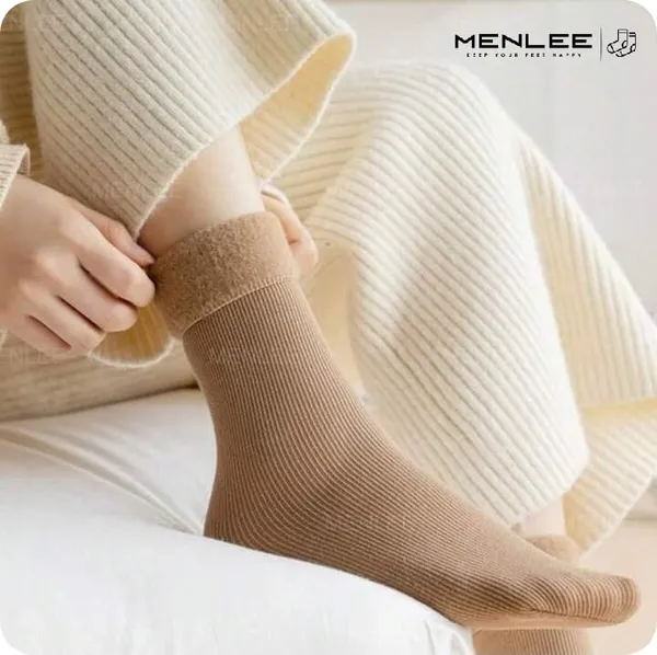 Woolen_Socks_For_Women_For_Winters_Soft_Thermal_Warm_Fur_Inside_With_Thumb_Toe_Design_Pack_Of_4_Assorted_Colous_Colour_May_Vary
