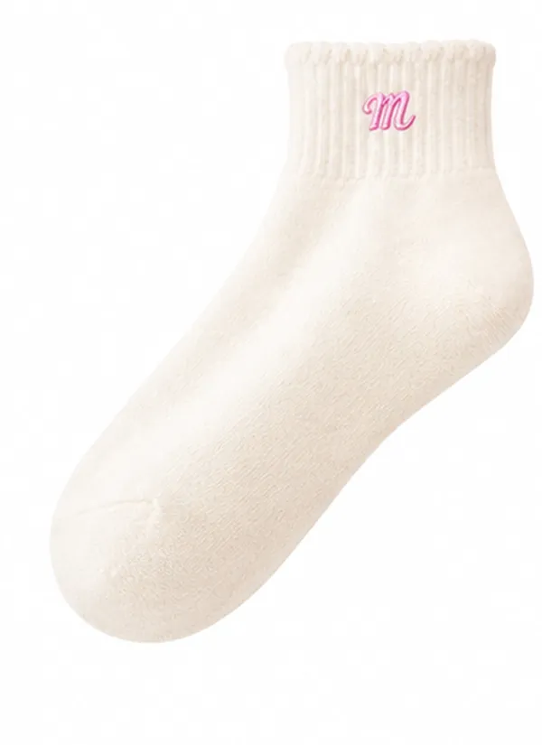 Cream_Ribbed_Ankle_Socks