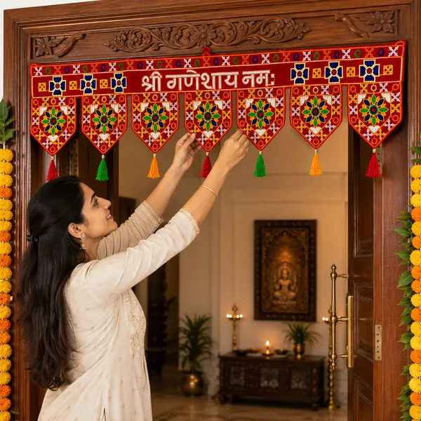 Red_Fabric_Festive_Ganesh_Toran_Door_Hanging