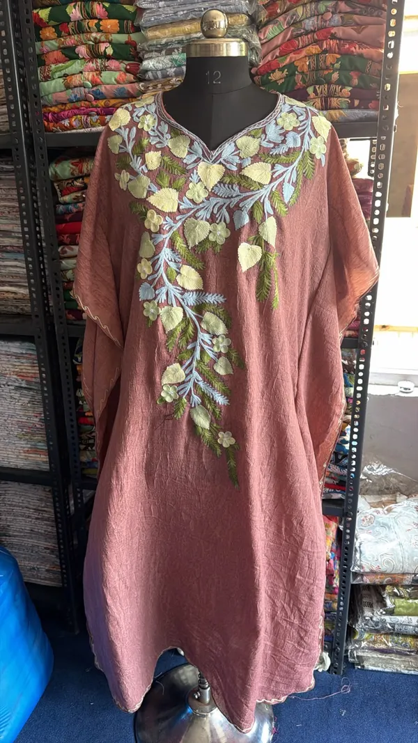 Rose_Cotton_Crush_Relaxed_Fit_Floral_Embroidered_Kaftan_For_Women