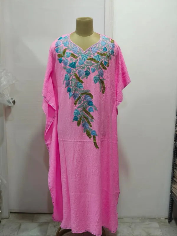 Pink_Cotton_Crush_Relaxed_Fit_Floral_Embroidered_Kaftan_For_Women