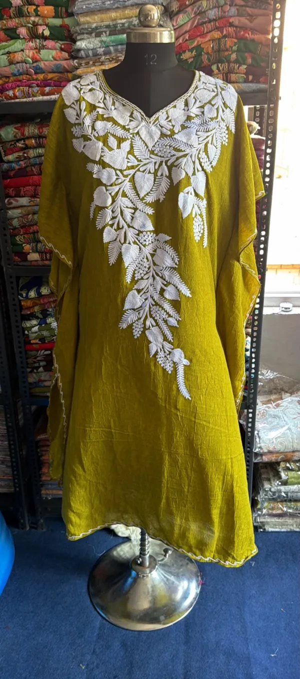 Olive_Green_Cotton_Crush_Relaxed_Fit_Floral_Embroidered_Kaftan_For_Women