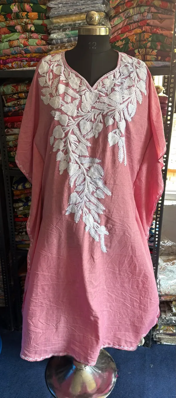 Pink_Cotton_Crush_Straight_Floral_Embroidered_Kurti_For_Women