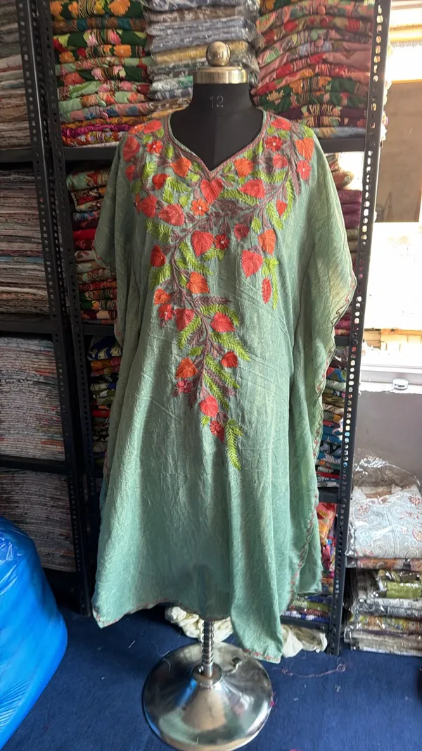 Mint_Green_Cotton_Crush_Relaxed_Fit_Embroidered_Kaftan_For_Women