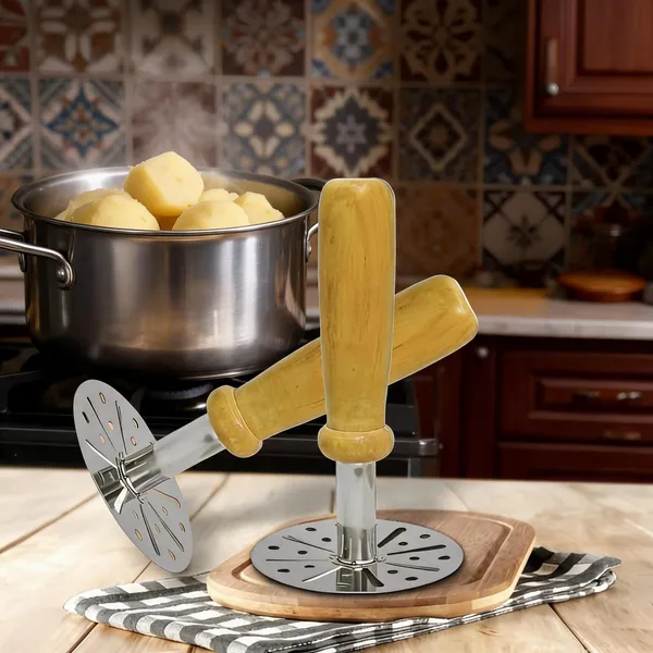 Yellow_Wood_Stainless_Steel_Classic_Round_Potato_Masher