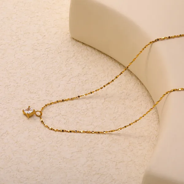 Gold_Tone_Black_Beaded_Pendant_Necklace_for_Women