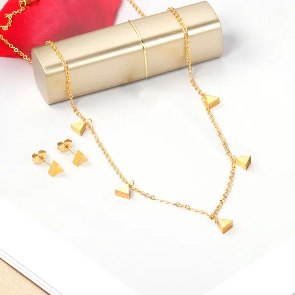 Gold-Tone_Geometric_Necklace_And_Earrings_Set_For_Women