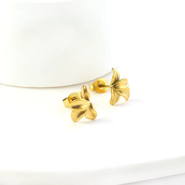Gold_Floral_Stud_Earrings_for_Women