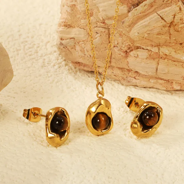 Gold-Tone_Stone_Necklace_And_Earrings_Set_for_Women