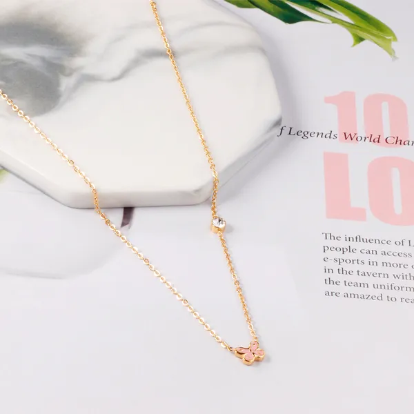 Gold-Tone_Butterfly_Pendant_Necklace_for_Women