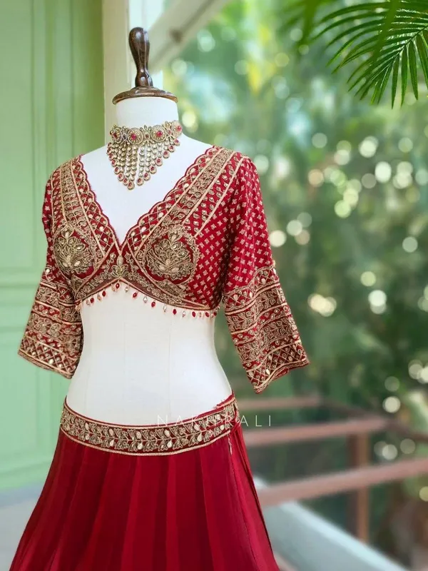 Red_Embroidered_Flared_Lehenga_Choli_Set_for_Women