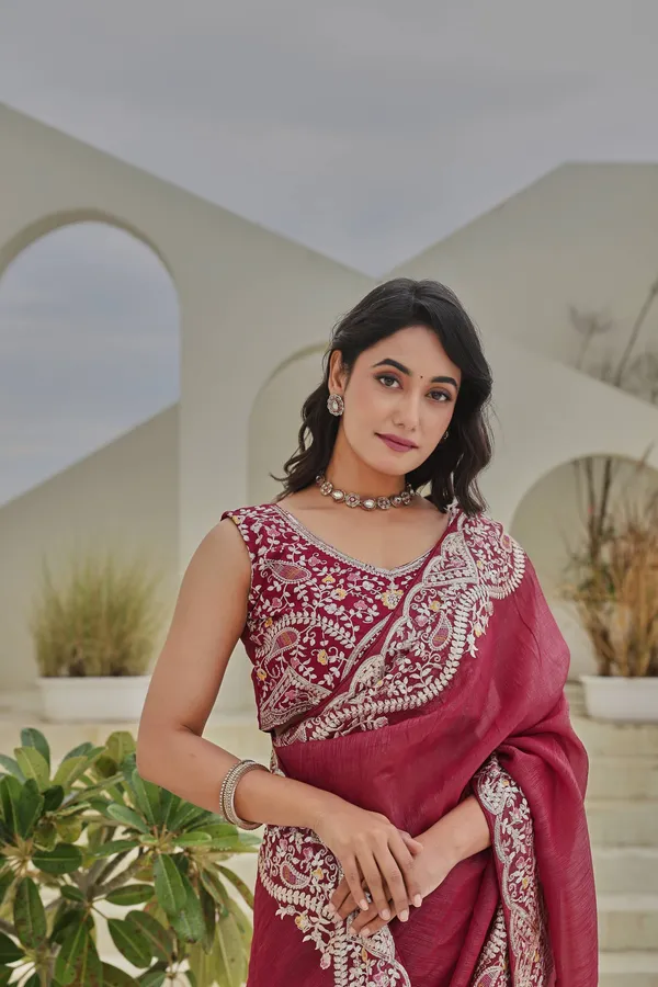 Vayra_Sarees_Is_Launching_New_Festival_Wedding_Saree_Deep_Purple_Unstitched_For_A_Custom_Fit_Blouse