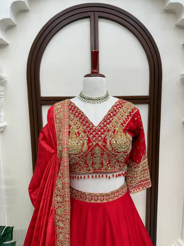 Red_Embroidered_Flared_Lehenga_Choli_Set_for_Women