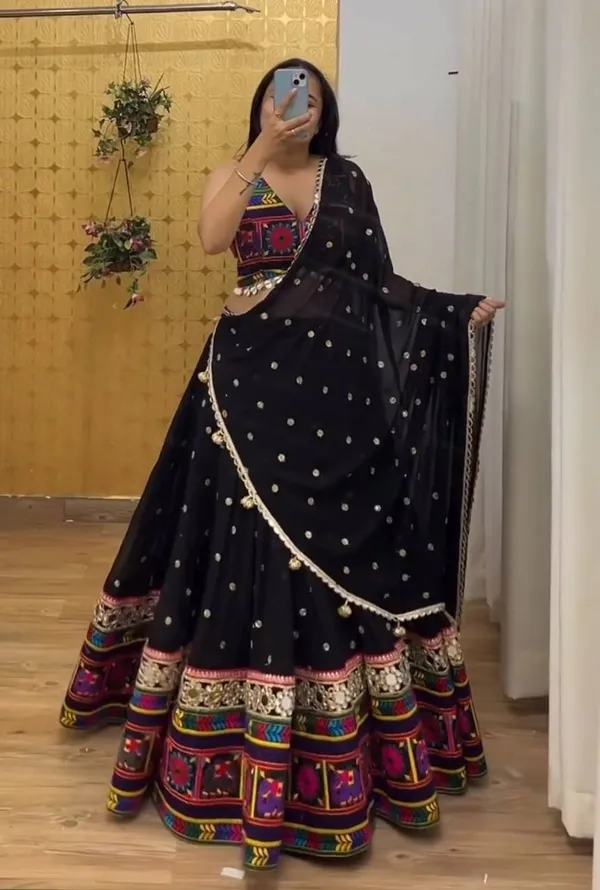 Black_Embellished_Flared_Lehenga_Choli_Set_for_Women