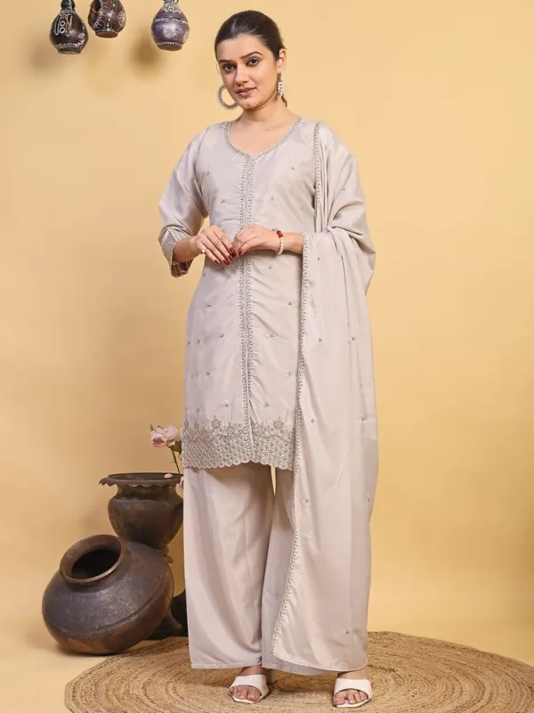 Beige_Embroidered_Anarkali_Kurta_Set_for_Women