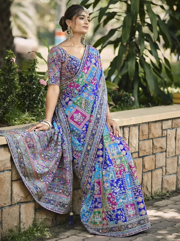 New_Launching_Vayara_ajarakh_print_with_real_mirror_work_and_pallu_fancy_real_diamond_latkan_Saree