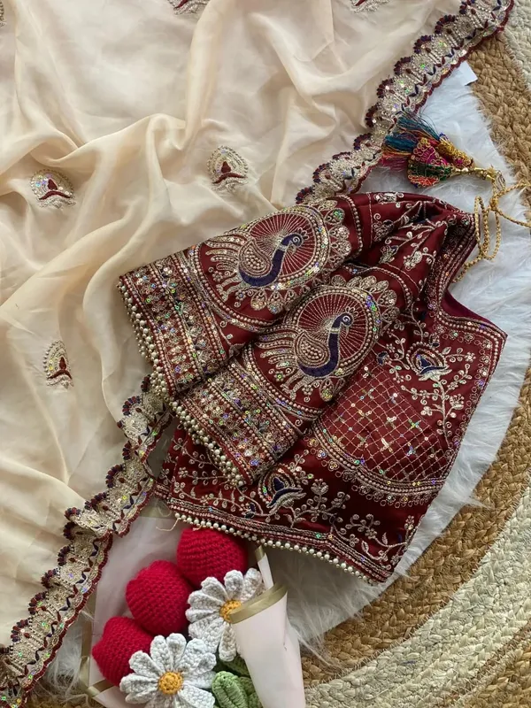 New_Launching_Vayara_sequence_and_zari_embroidery_work_with_multi_Arco_border_Saree
