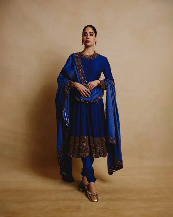 Blue_Embroidered_Anarkali_Suit_Set_For_Women