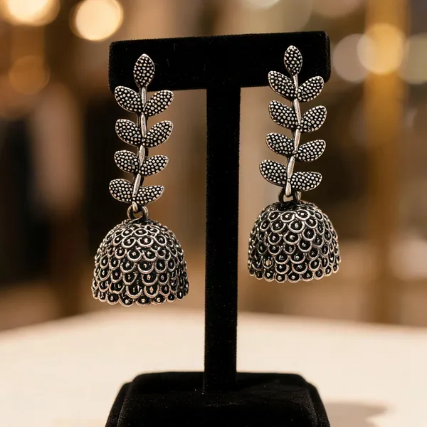 Silver_Jhumka_Earrings_For_Women
