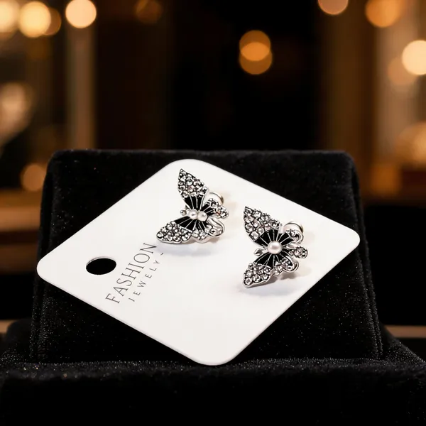 Silver_Alloy_Stud_Earrings_For_Women