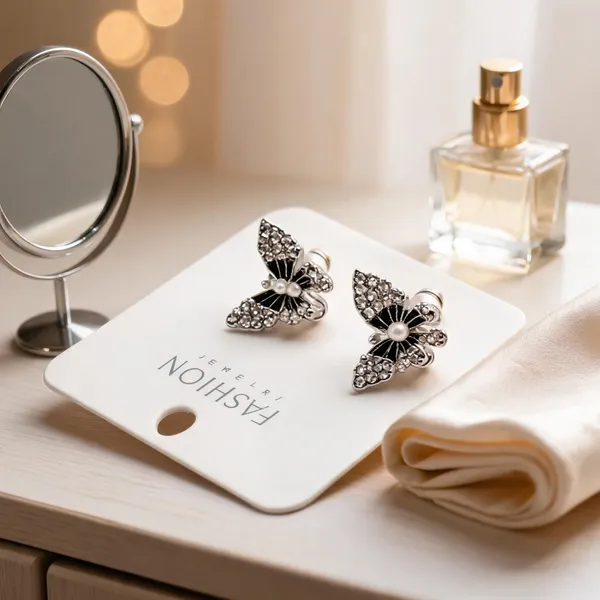 Silver_Alloy_Stud_Earrings_For_Women