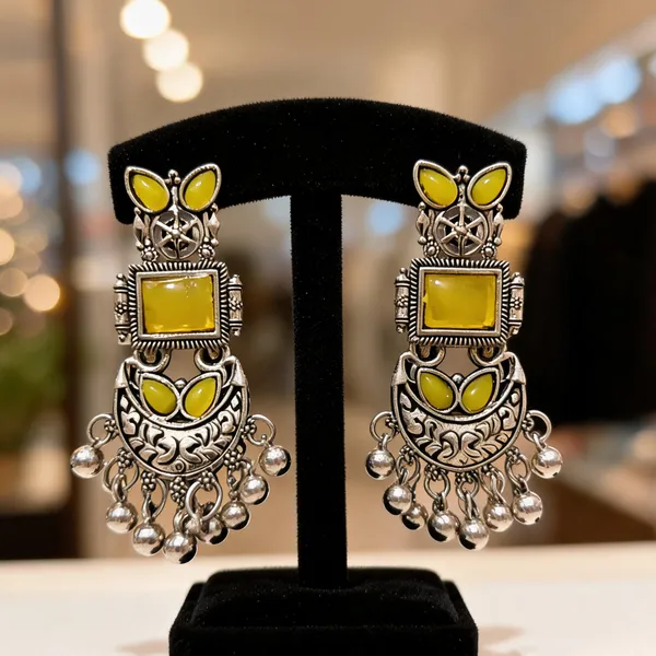 Silver_Jhumka_Earrings_For_Women