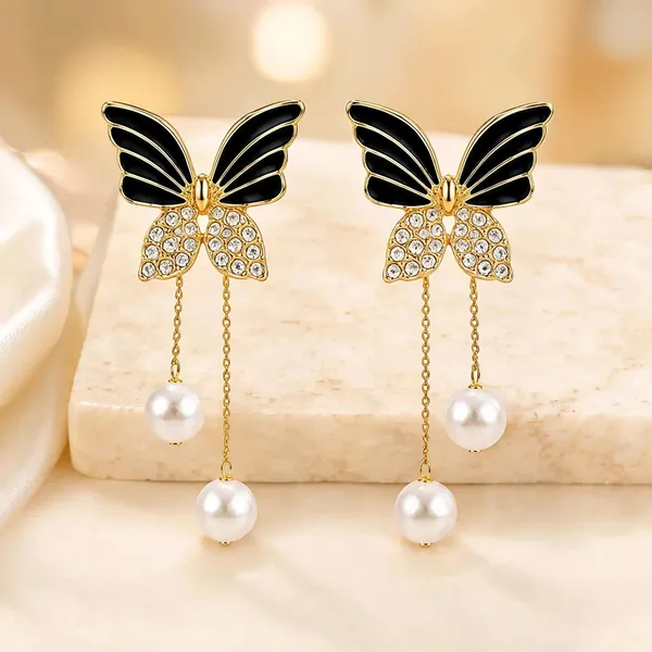 Gold_Pearl_&_Crystal_Rhinestone_&_Alloy_Drop_&_Dangle_Earrings_For_Women