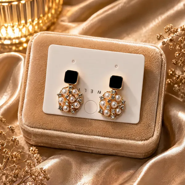 Gold_Pearl_&_Crystal_Rhinestone_&_Alloy_Drop_&_Dangle_Earrings_For_Women