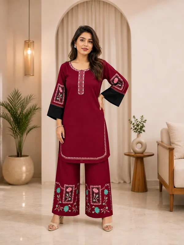 Burgundy_Rayon_Cotton_Straight_Kurta_Set_For_Women